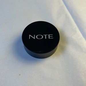 Note blush in 05 desert rose